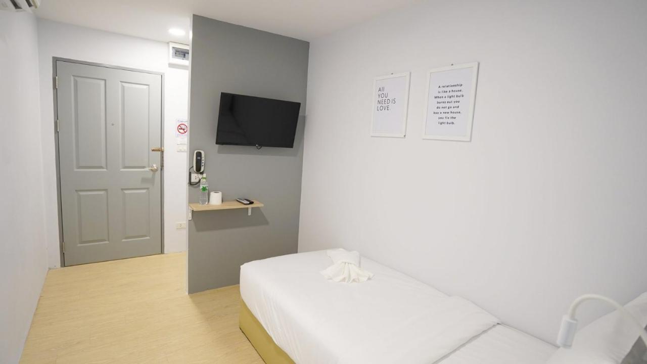 Manonta Budget Hotel Hat Yai Dış mekan fotoğraf